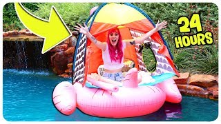 LIVING IN A POOL FORT FOR 24 HOURS CHALLENGE Ft MeganPlays [upl. by Llywellyn]