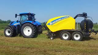 Die New Holland Rundballenpresse Roll Baler 125 Combi [upl. by Noyerb203]