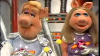 The Muppet Show Compilations  Episode 40 Pigs in Space Part 1 [upl. by Ainna468]