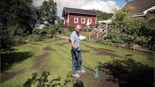 Glöm inte att gräsmattan behöver syre [upl. by Learrsi]